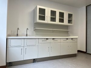 case show for treatment cabinet (5)